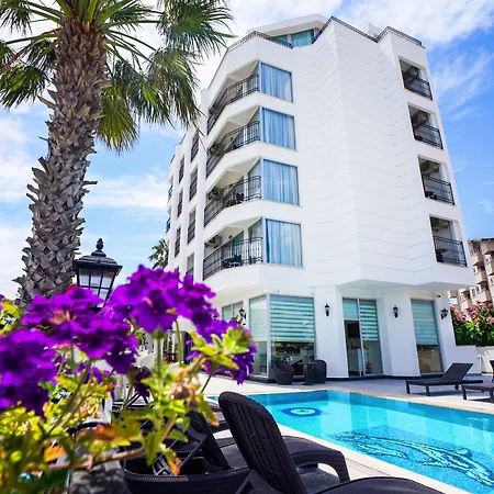 Hotell Aurasia Sea Side