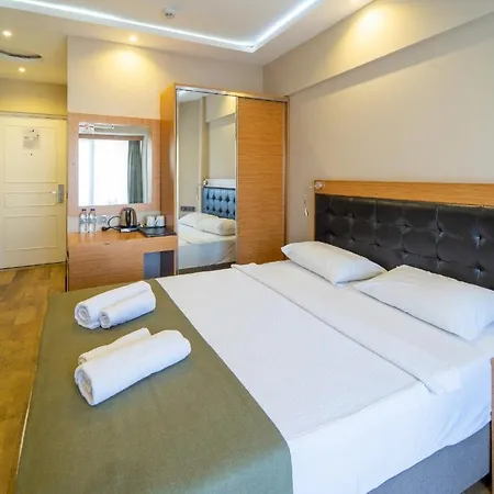 Aurasia Sea Side Hotell