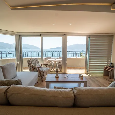 Hotell Aurasia Sea Side